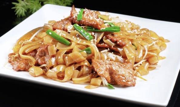 Dry Fried Rice Noodle Beef Ho Fun干炒牛河